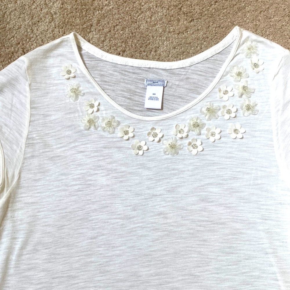 Embellished light weight top
